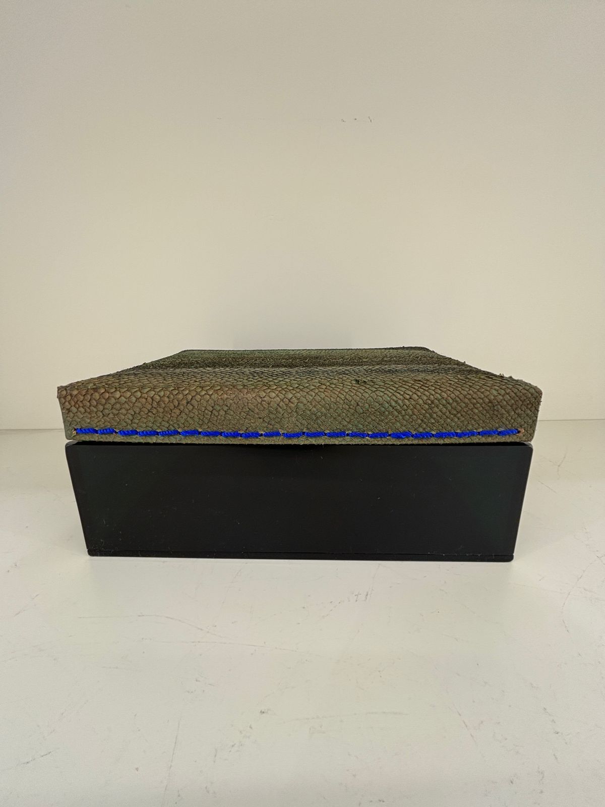 CAJA + TAPA AZUL ACRILICO