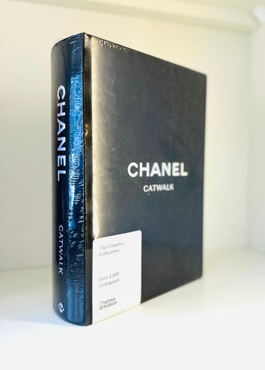 LIBRO CHANEL CATWALK