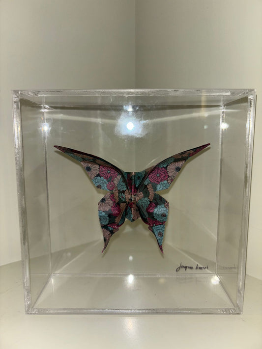 ADORNO MARIPOSA DE ORIGAMI EN CAJA